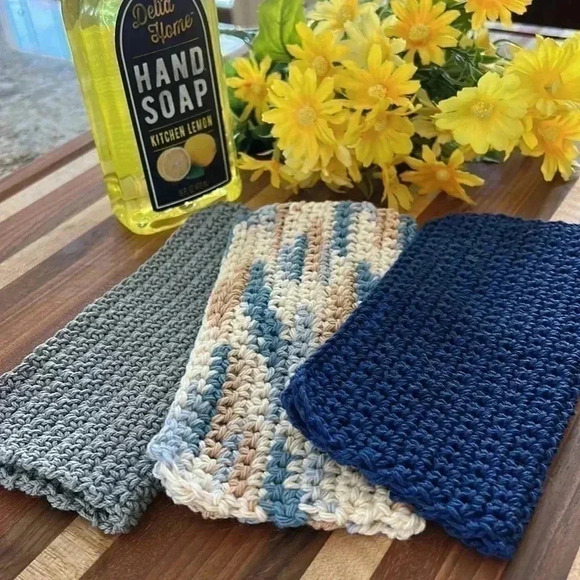 100% Cotton Handmade Washcloth, Set of 3 - Picture 2 of 10